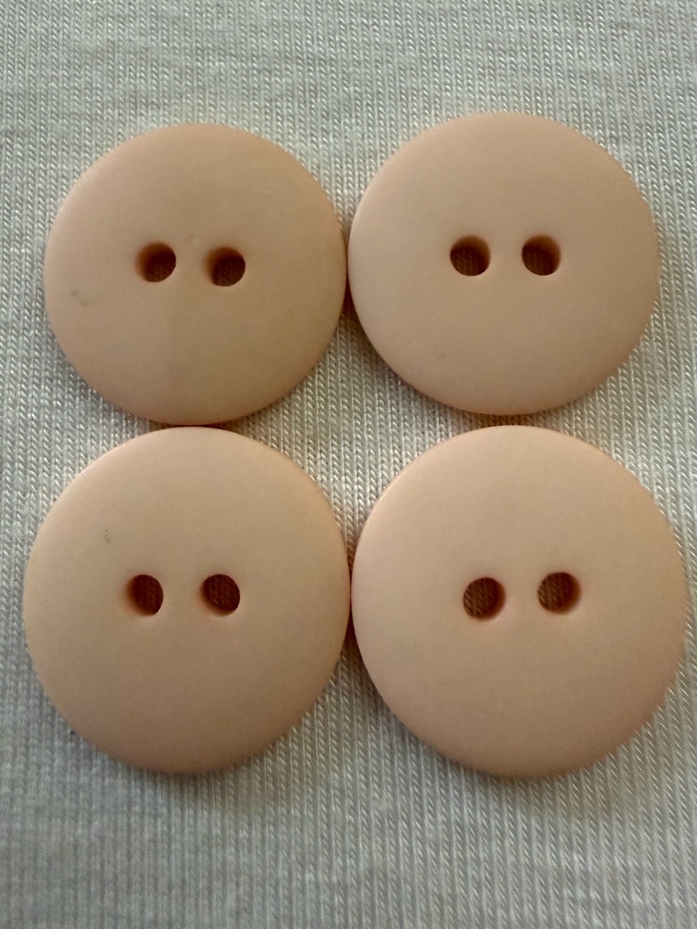 EUVC 3/4 Inch Matte Plastic Peach Beige 2-Hole Sewing Buttons - Set of 4